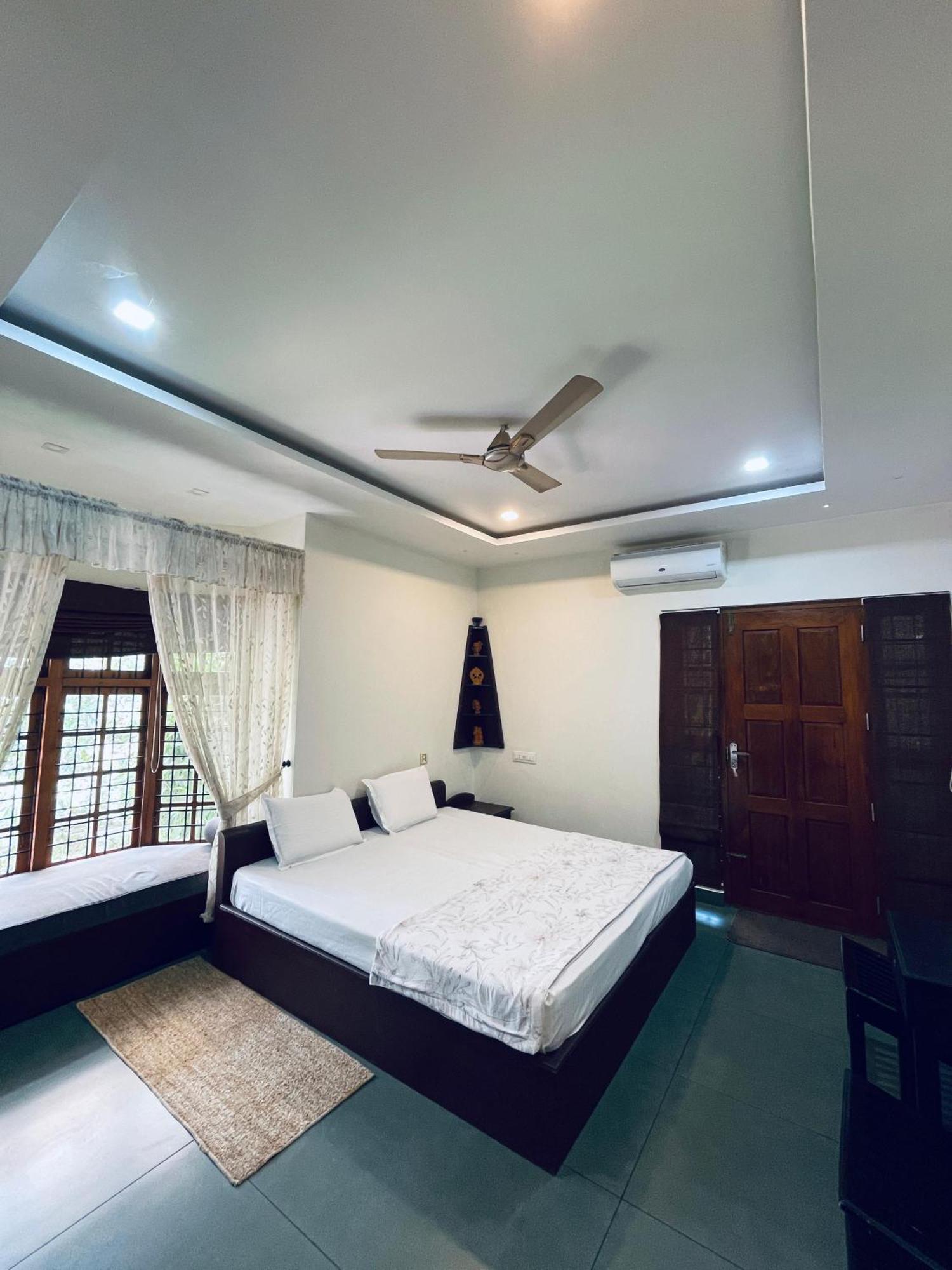 Maleyam Homestay Riverside Kozhikode Ngoại thất bức ảnh