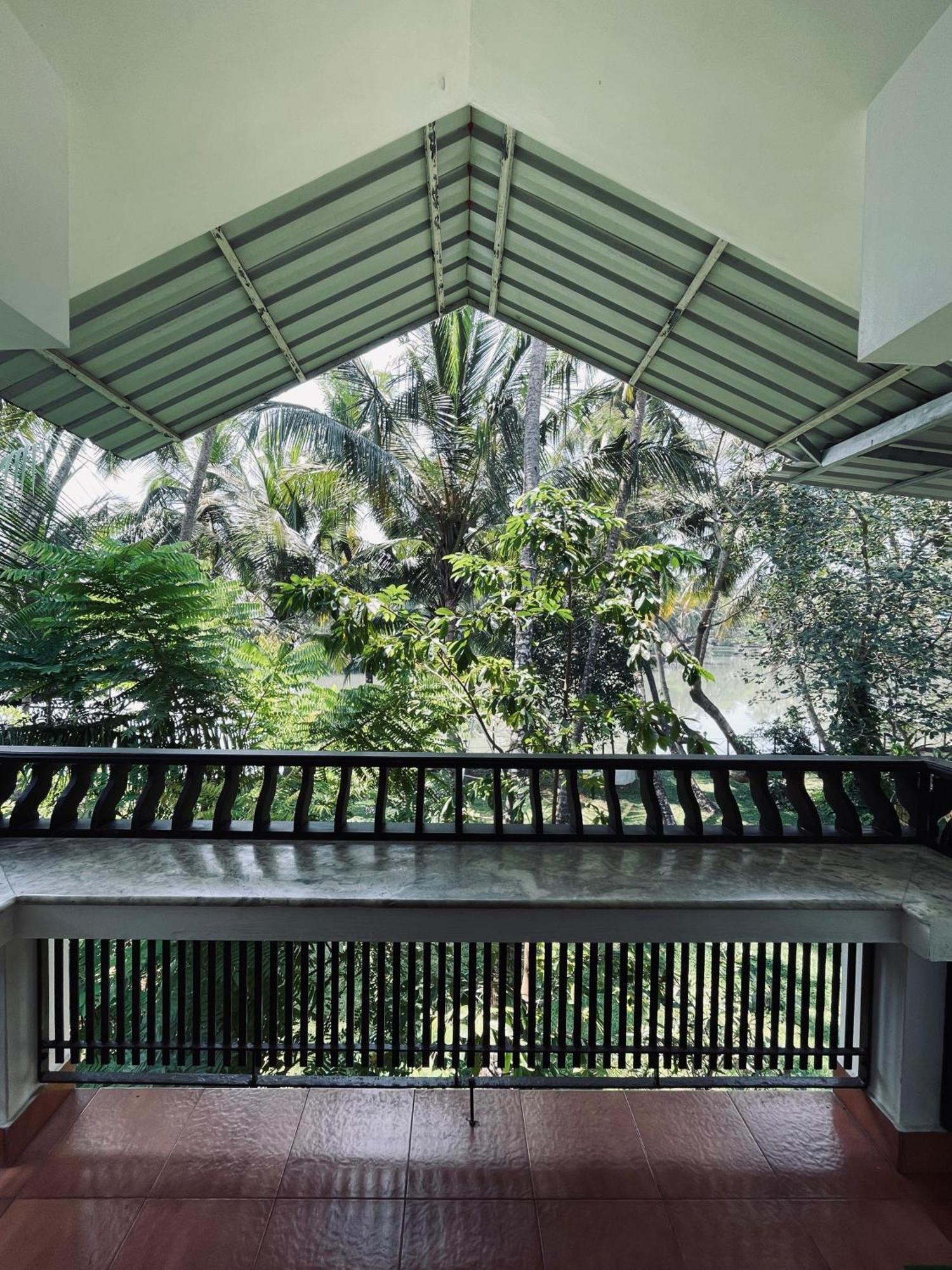 Maleyam Homestay Riverside Kozhikode Ngoại thất bức ảnh