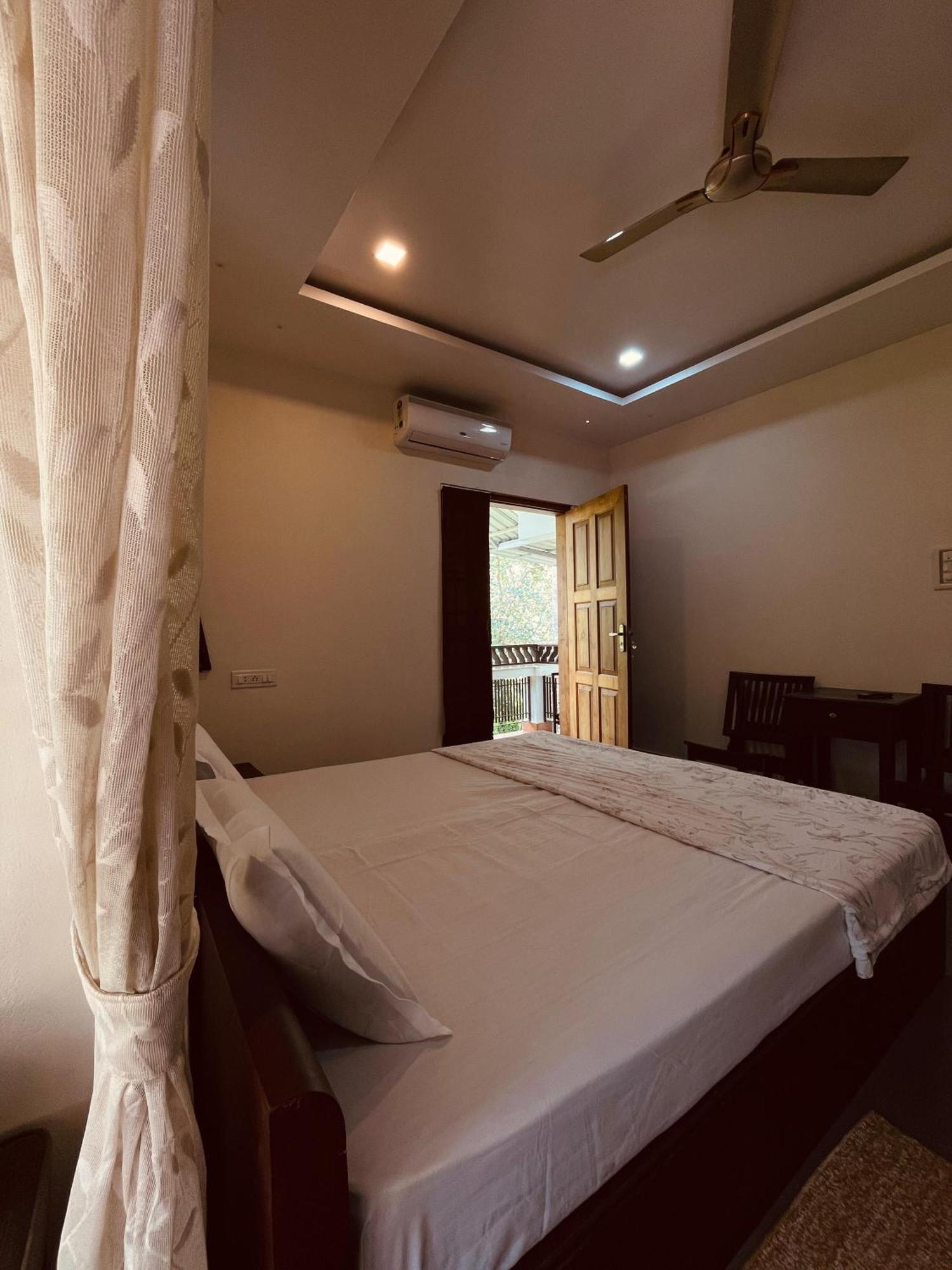 Maleyam Homestay Riverside Kozhikode Ngoại thất bức ảnh