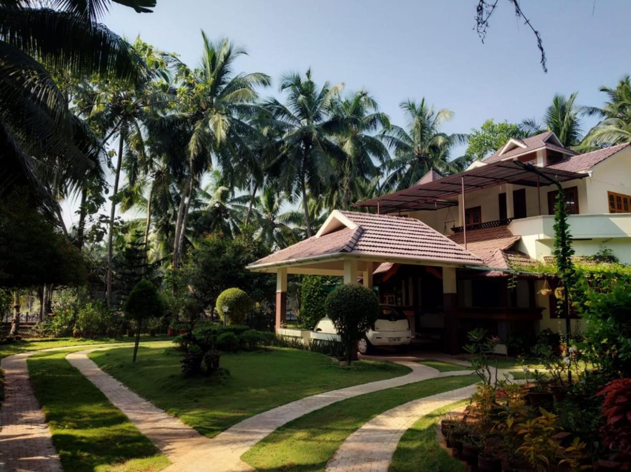Maleyam Homestay Riverside Kozhikode Ngoại thất bức ảnh