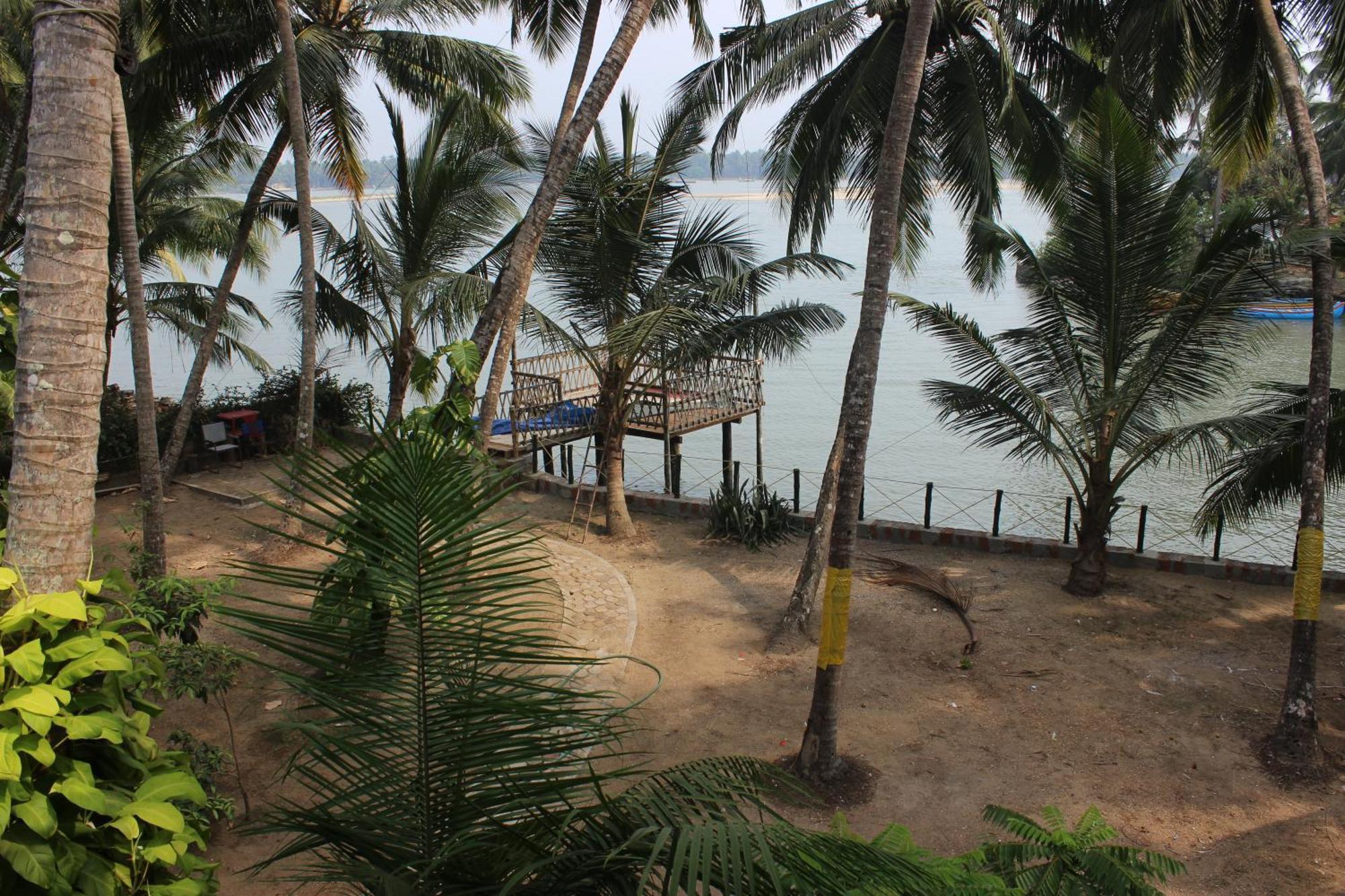 Maleyam Homestay Riverside Kozhikode Ngoại thất bức ảnh